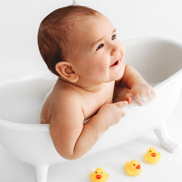 The Ultimate Guide to Hassle-Free Newborn Bath Time with Lumio Bath Bud
